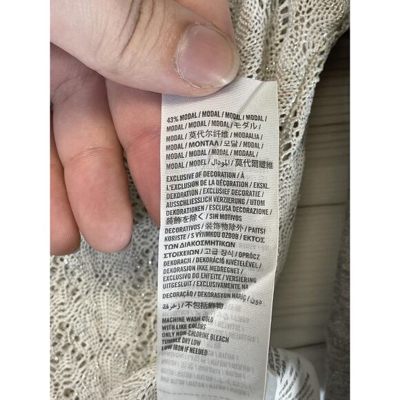 Abercrombie & Fitch Shirt Womens Small Gray White Raglan 3/4 Sleeve Lace Knit - Picture 8 of 9